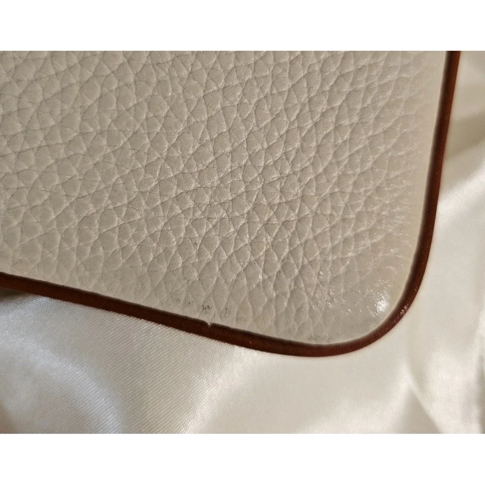 Dooney & Bourke Medium Pouch Cream/Tan‎ w/ Key Ring/Excellent Condition